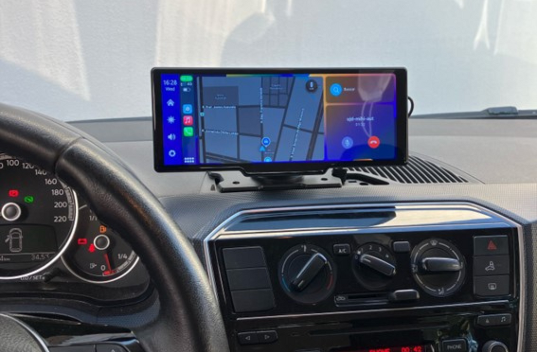 Tipos de pantalla para coche – Drivelyx